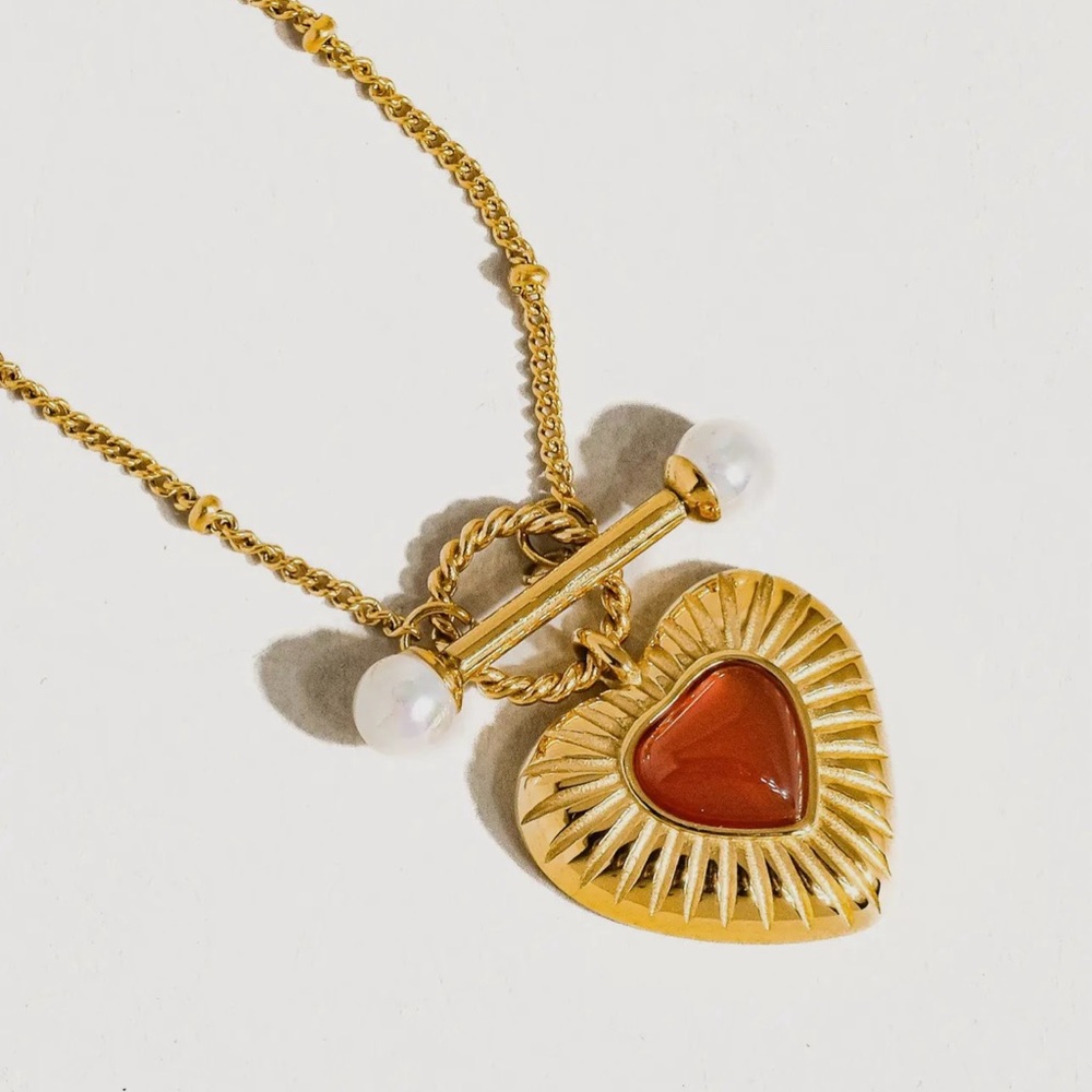 Gold Heart Pendant Necklace